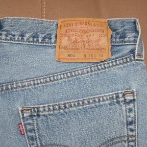 vintage men levi's 501 bootcut 36-34 USA made